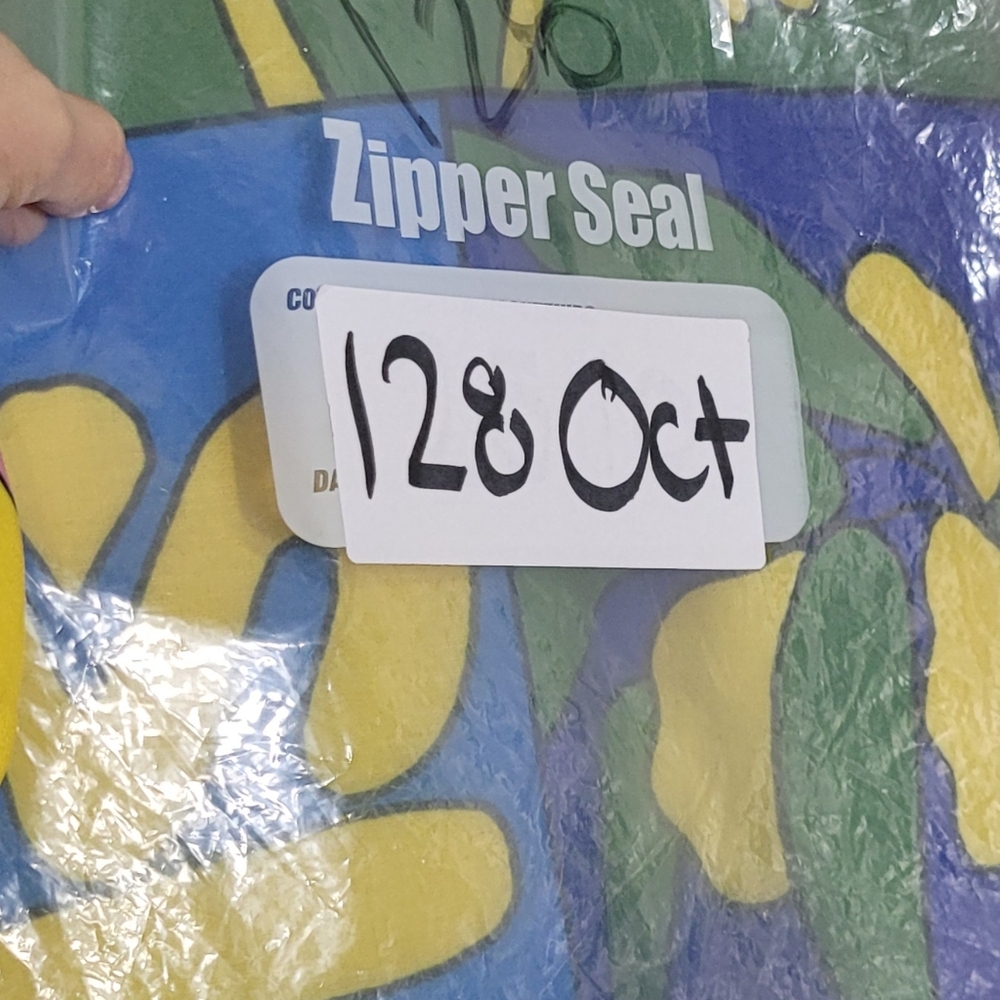 Pop Art Multicolored Abstract Prints Short Sleeve Lightweight Blouse Size Small - Picture 14 of 14